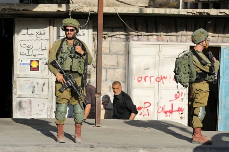 Pasukan Israel Lancarkan...