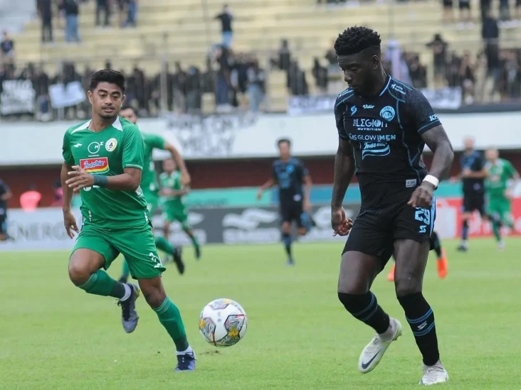 Arema FC Digilas PSS...