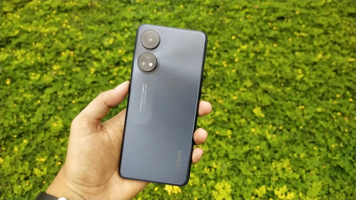 Bocor, Seri Oppo Reno8...