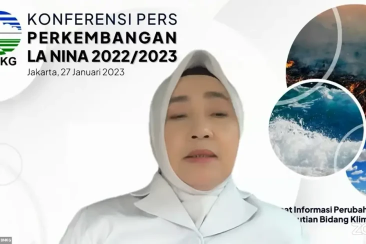 Curah Hujan Diprediksi...
