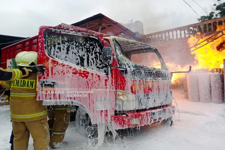 Toko Agen Gas di Pondok...