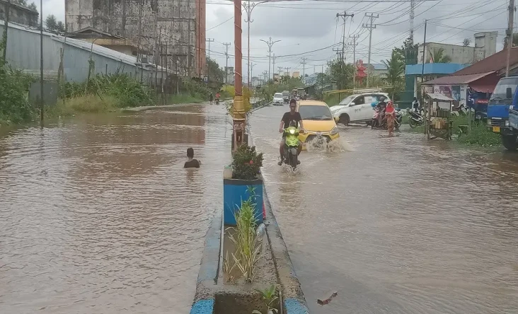 Banjir Rob Landa Kualatungkal...
