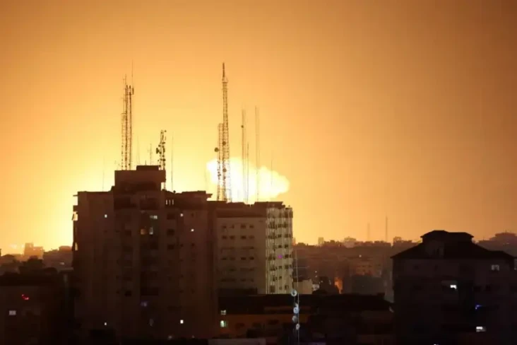 Israel Bombardir Gaza...