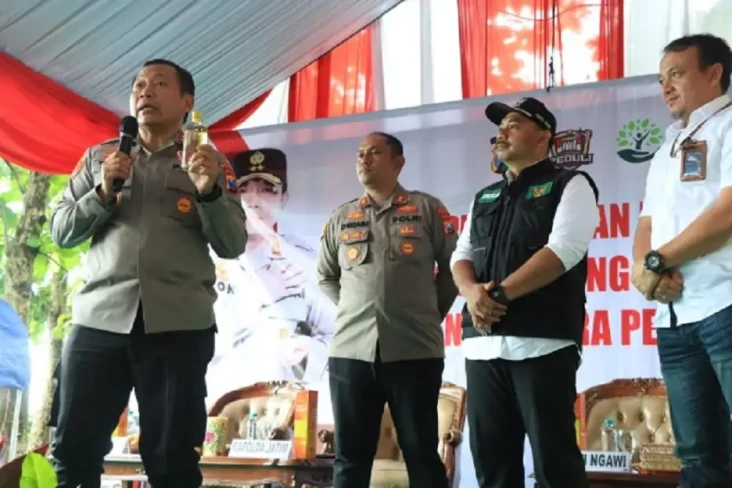 Polda Jatim Terus Gencarkan...