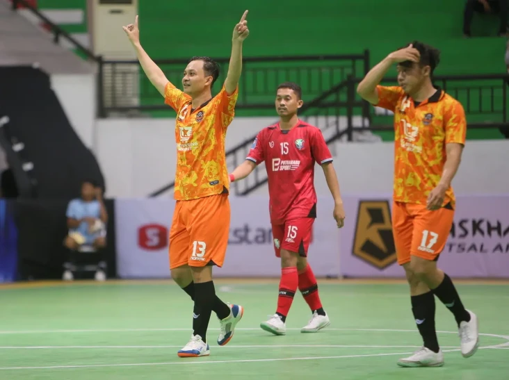 Hasil Liga Profesional:...