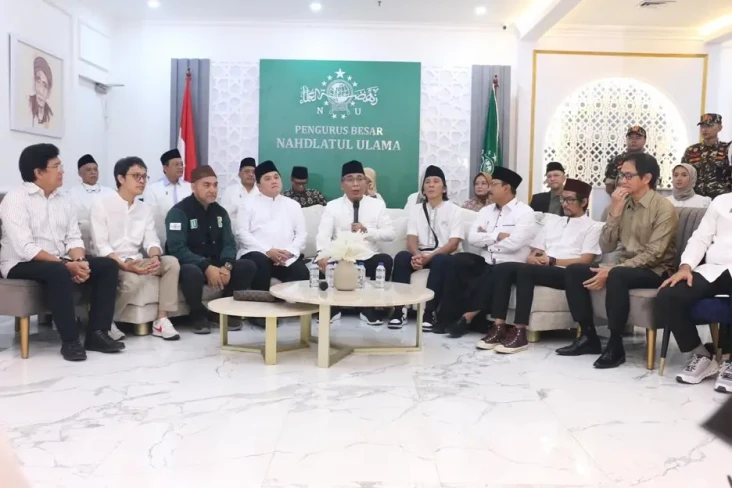 Hadirkan Slank di Puncak...