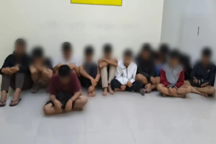 1 Remaja Dibacok saat...