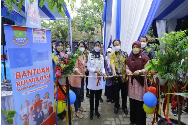 Buka Akses Pendidikan,...