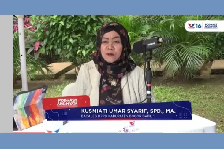 Bahas Pendidikan, Bacaleg...