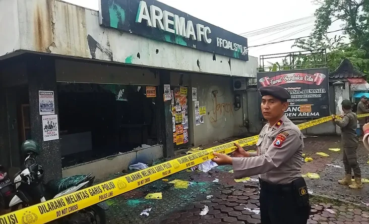 Toko Merchandise Arema...