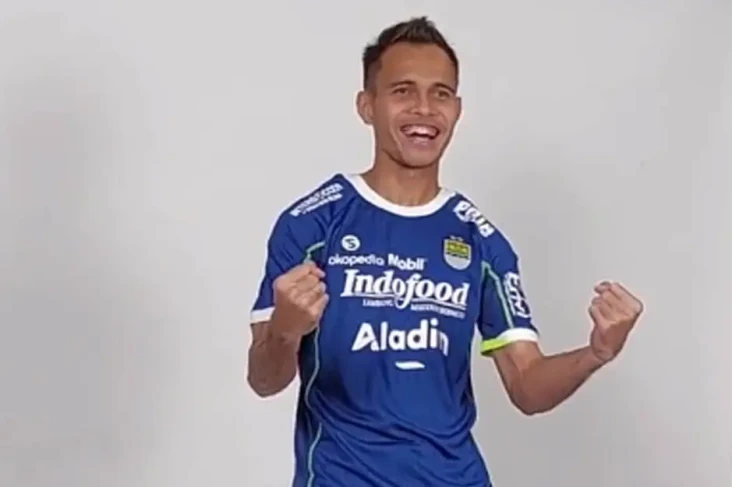 PSIS Semarang vs Persib...