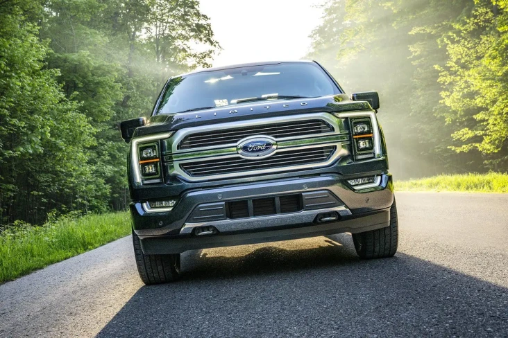 Ford Siapkan Sistem...