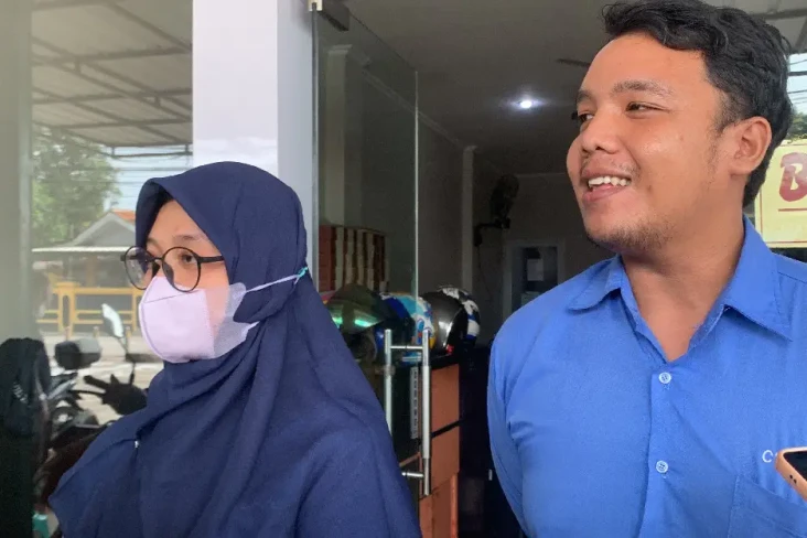 Polisi Tolak Laporan...