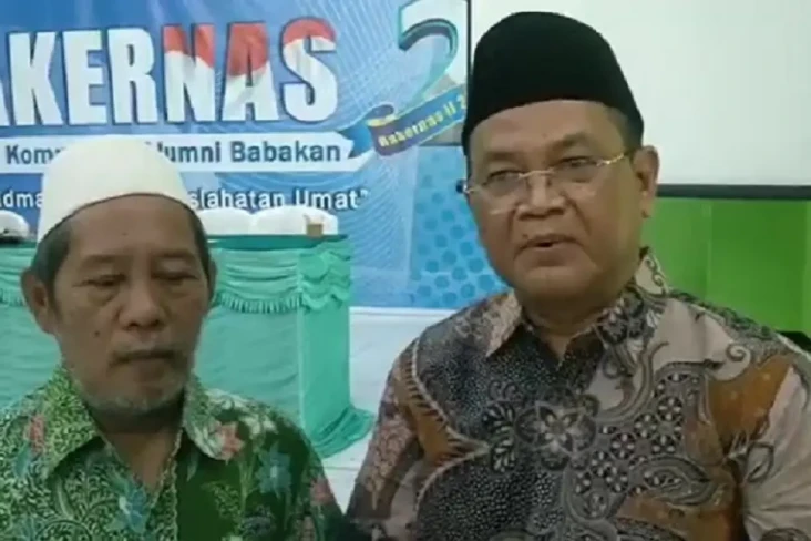 Kunjungi Pesantren Babakan...