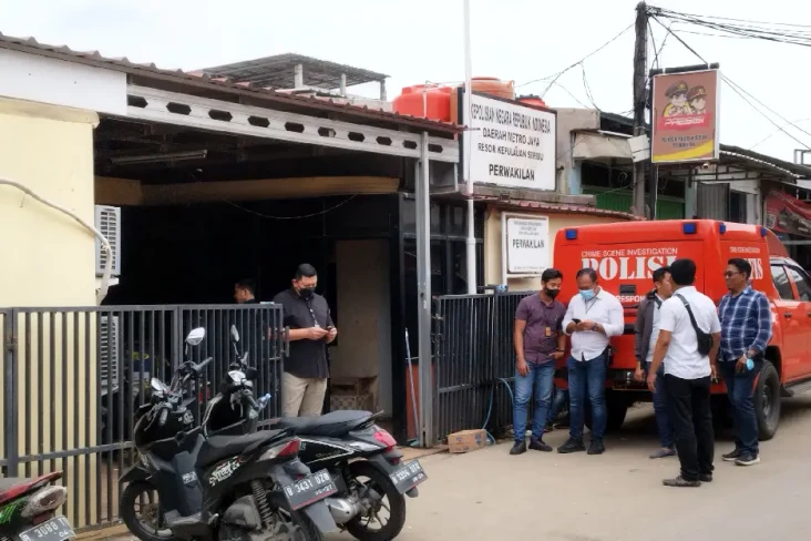 Polisi Tewas Bersimbah...