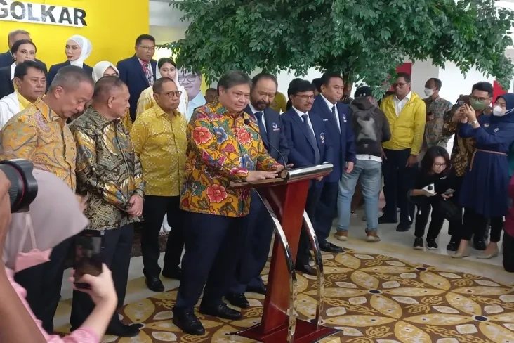 Airlangga dan Surya...