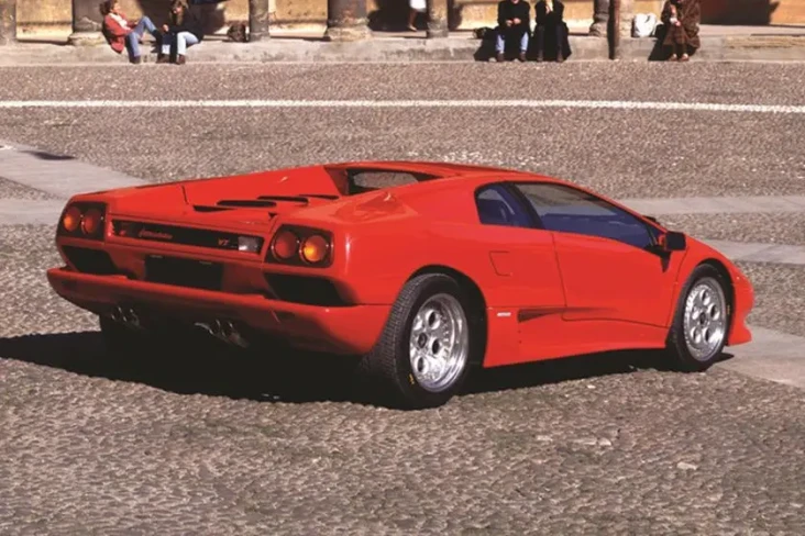 Lamborghini Tegas Menolak...