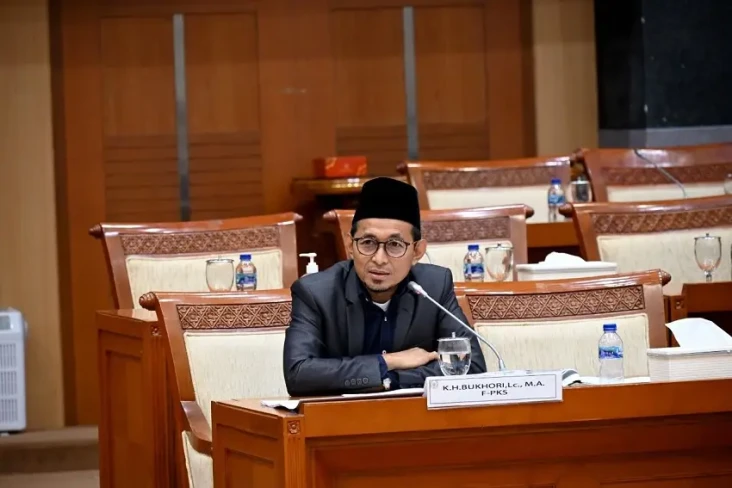 MK Tolak Legalkan Nikah...