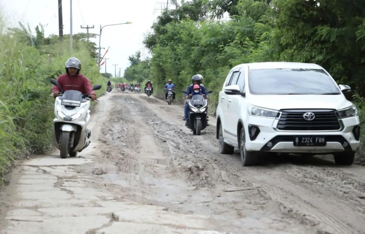 2023, Jalan Rusak di...