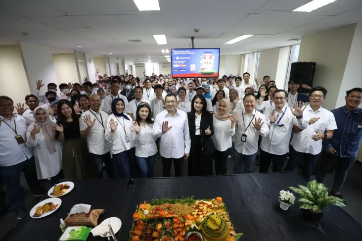 Hary Tanoesoedibjo Resmikan...