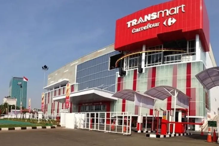 Transmart Surabaya Sepi,...