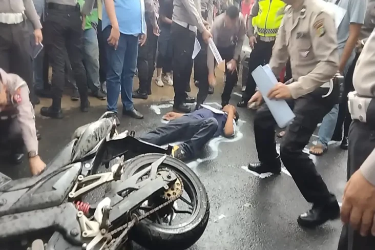 Hasya Tergeletak 45...