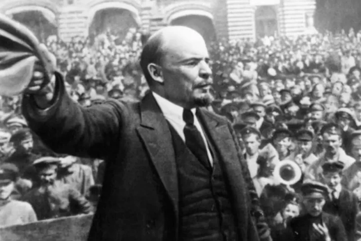 Vladimir Lenin, Sosok...