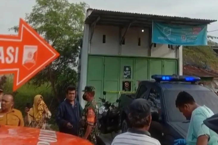 Cemburu Lihat Istri...