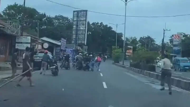 Viral Tawuran Pelajar...