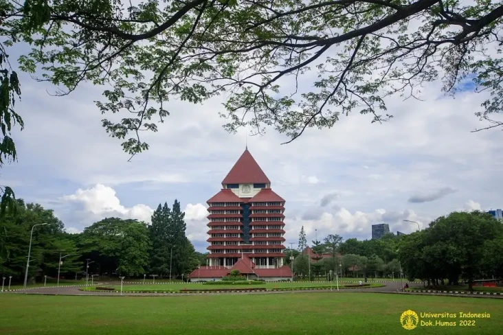 UI Masuk Top 10 Perguruan...