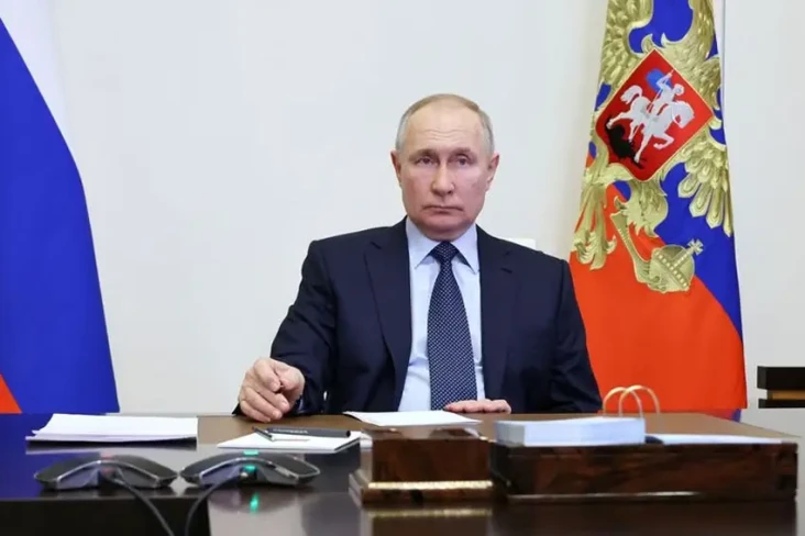 Putin Minta Pasukannya...