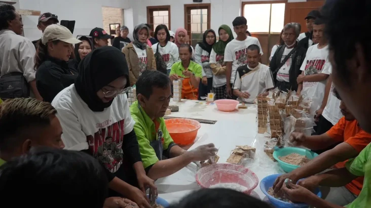 Sahabat Ganjar Gelar...