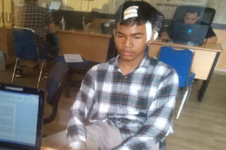 Pemuda di Palembang...