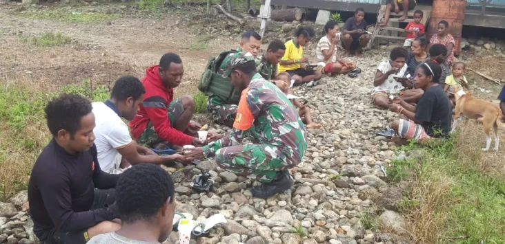 Prajurit TNI Hanyut...