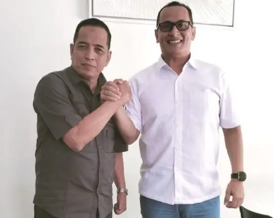 Politisi Senior Riau...