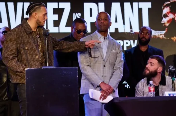 Caleb Plant Murka Dihina...