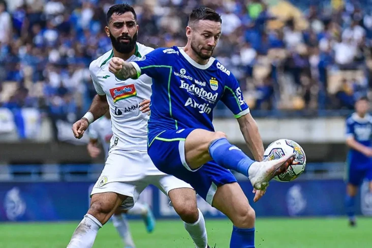 Persib Bandung Kuasai...