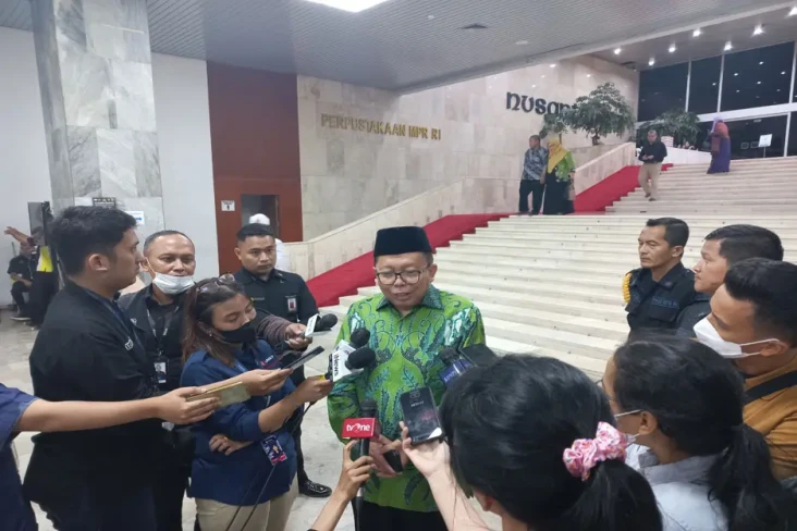 Wakil Ketua MPR Klaim...