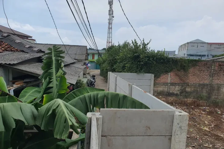 Preman Kawal Penutupan...