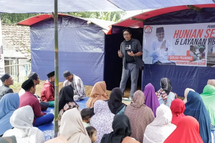 Bantu Korban Gempa Cianjur,...