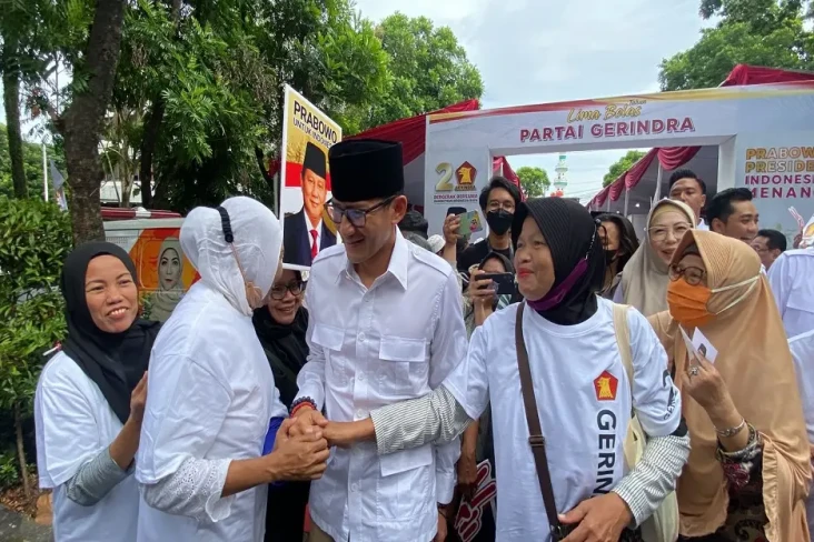 Hadiri HUT ke-15 Gerindra,...