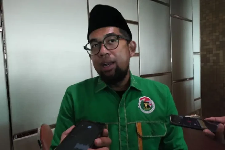 Mundur dari PPP, Anak...
