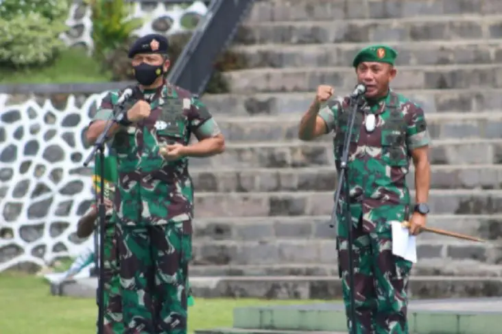 Mengenal 2 Panglima...