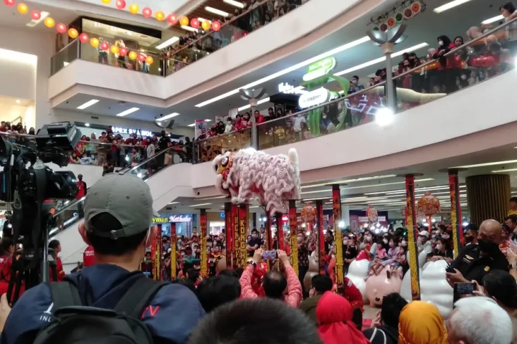 Mal Ciputra Rayakan...