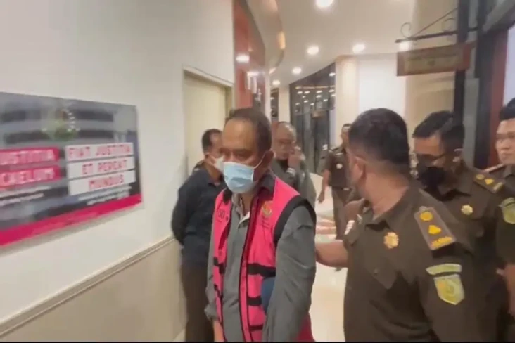 Kejagung Tetapkan Tersangka...