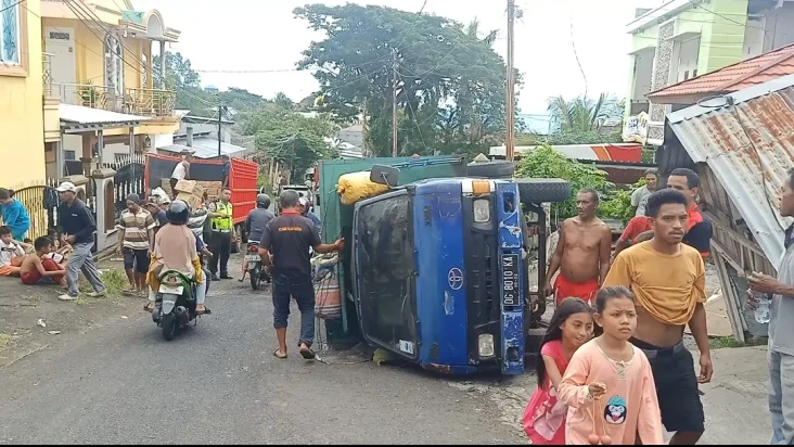 Gagal Menanjak, Truk...