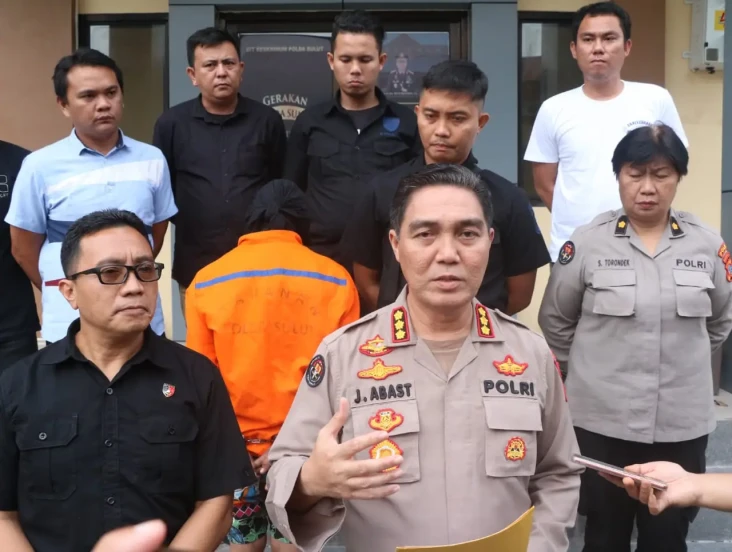 Kejam! Bapak Kandung...