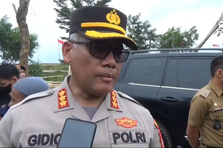 Polisi Masih Tunggu...