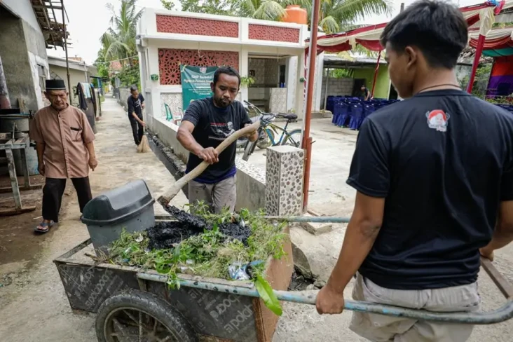 Dorong Kebersihan Lingkungan,...
