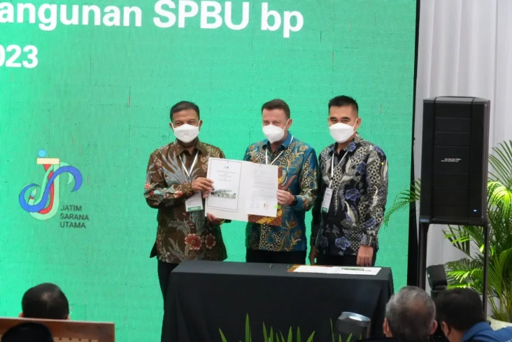Perluas Jaringan di...